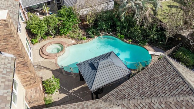 5926 Silent Oaks Drive, Humble, TX 77346