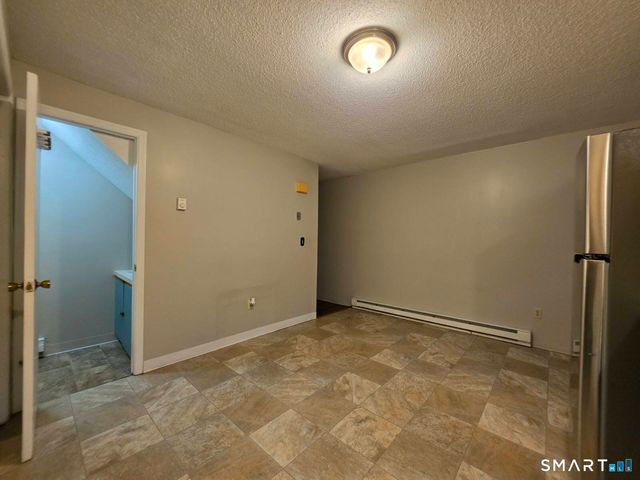 1448 Meriden Road 15, Waterbury, CT 06705