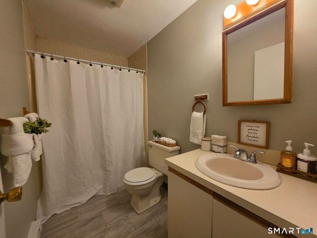 1448 Meriden Road 15, Waterbury, CT 06705