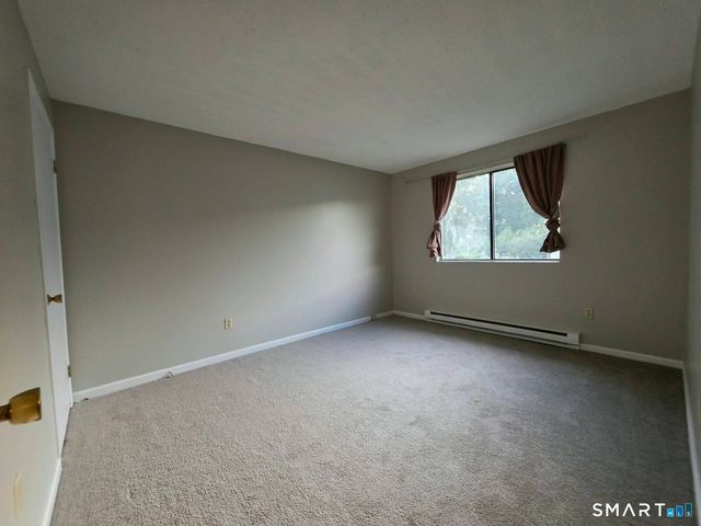 1448 Meriden Road 15, Waterbury, CT 06705