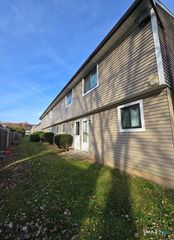 1448 Meriden Road 15, Waterbury, CT 06705