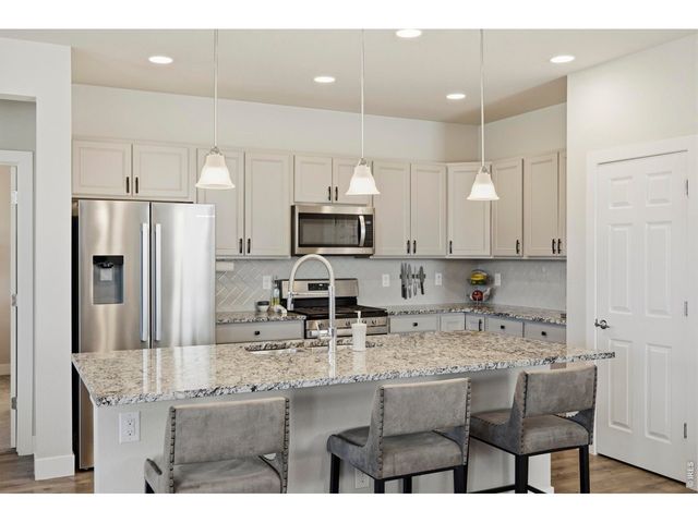 6399 Verna Ct, Timnath, CO 80547