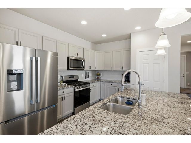 6399 Verna Ct, Timnath, CO 80547