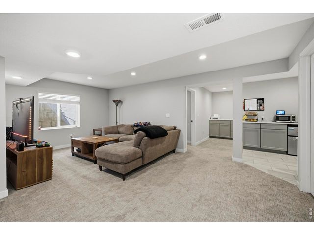 6399 Verna Ct, Timnath, CO 80547