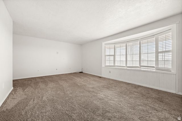 2455 S BLUFF RD, Syracuse, UT 84075