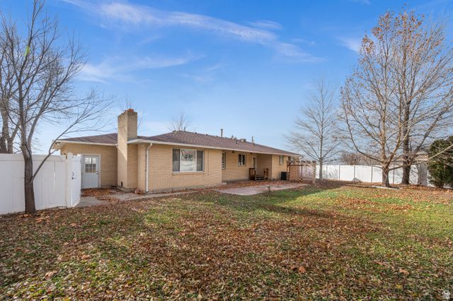 2455 S BLUFF RD, Syracuse, UT 84075