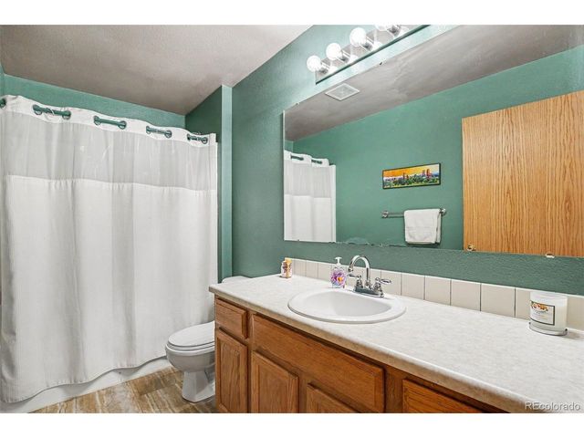 13433 Pass Me By Rd, Strasburg, CO 80136