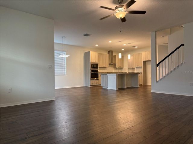 33263 SYCAMORE LEAF DRIVE, Wesley Chapel, FL 33545