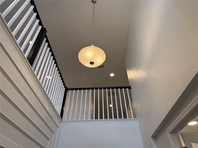 33263 SYCAMORE LEAF DRIVE, Wesley Chapel, FL 33545