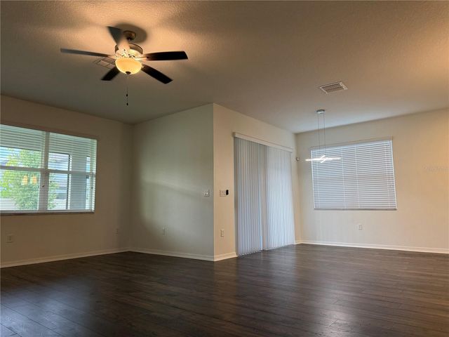 33263 SYCAMORE LEAF DRIVE, Wesley Chapel, FL 33545