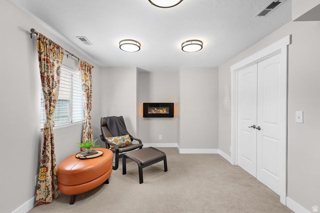 8328 S PLUM CREEK CIR, West Jordan, UT 84088