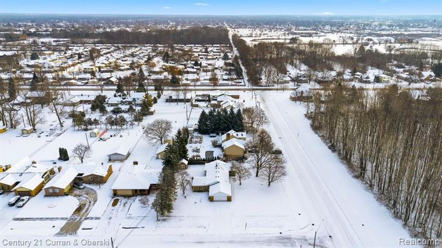 17980 Superior Street, Southgate, MI 48195