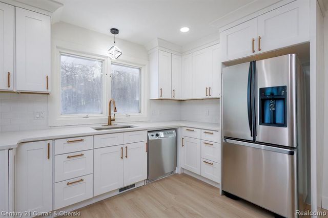 17980 Superior Street, Southgate, MI 48195