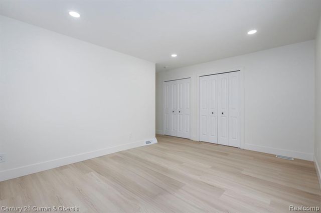 17980 Superior Street, Southgate, MI 48195