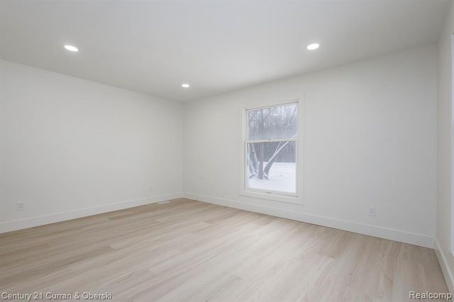 17980 Superior Street, Southgate, MI 48195