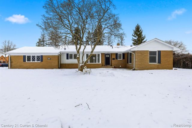 17980 Superior Street, Southgate, MI 48195