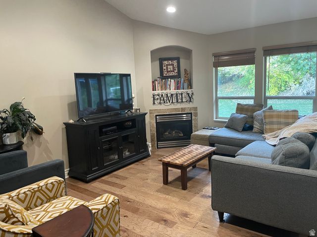 414 JUNIPER CT, Wellsville, UT 84339