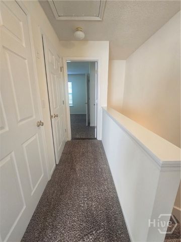 9852 Whitefield Avenue B, Savannah, GA 31406