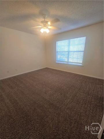 9852 Whitefield Avenue B, Savannah, GA 31406