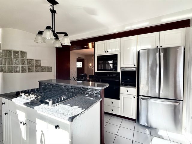 315 Holyoke Road, Westfield, MA 01085