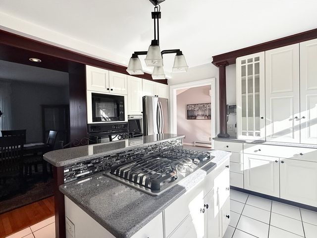 315 Holyoke Road, Westfield, MA 01085