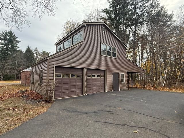 315 Holyoke Road, Westfield, MA 01085