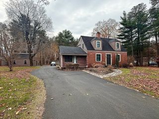 315 Holyoke Road, Westfield, MA 01085