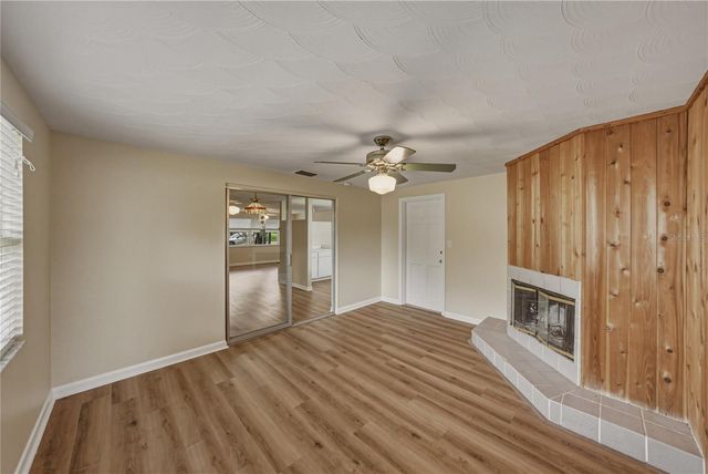 37136 MANDARIN AVENUE, Zephyrhills, FL 33541