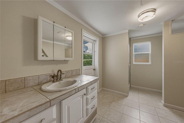 37136 MANDARIN AVENUE, Zephyrhills, FL 33541