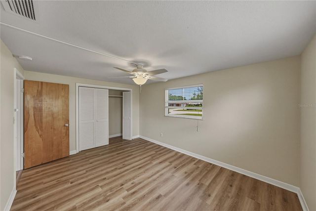 37136 MANDARIN AVENUE, Zephyrhills, FL 33541