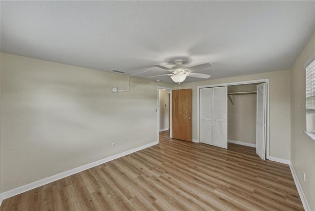 37136 MANDARIN AVENUE, Zephyrhills, FL 33541