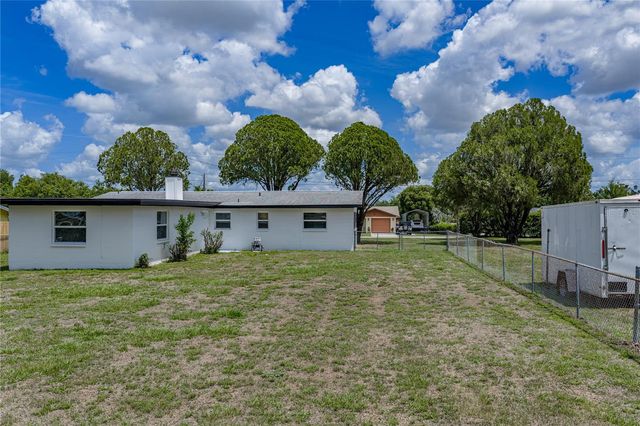 37136 MANDARIN AVENUE, Zephyrhills, FL 33541