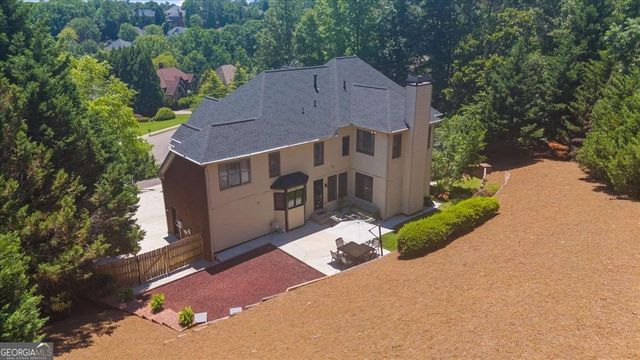 1370 Boomer Circle, Suwanee, GA 30024
