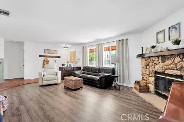 12320 Waynoka, Apple Valley, CA 92308