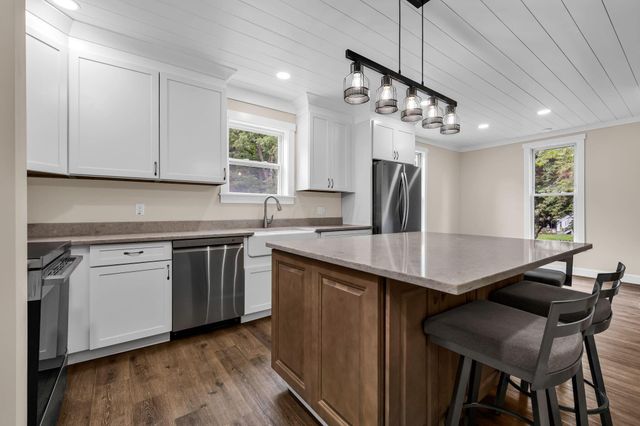 448 W William Street, Delaware, OH 43015
