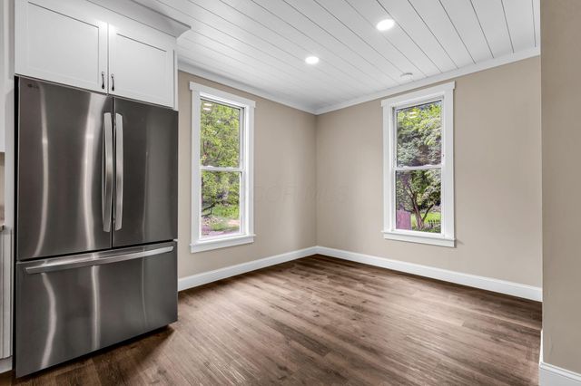 448 W William Street, Delaware, OH 43015