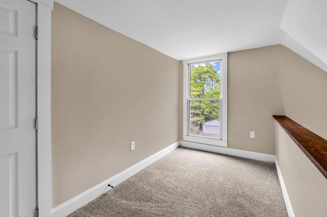 448 W William Street, Delaware, OH 43015