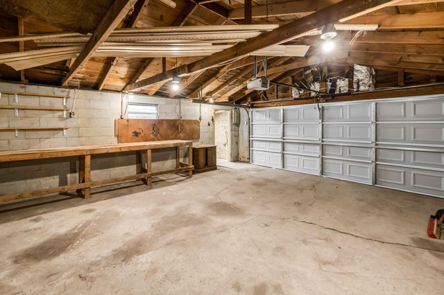 448 W William Street, Delaware, OH 43015