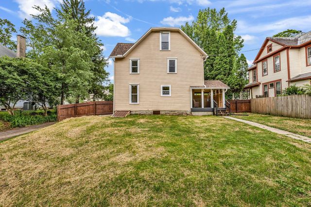 448 W William Street, Delaware, OH 43015