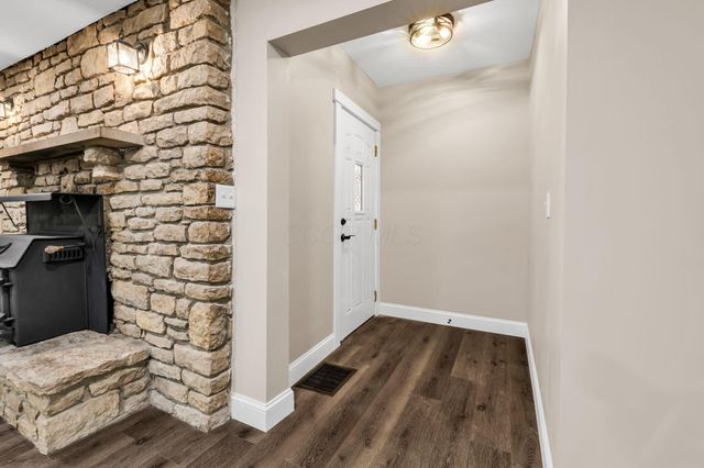 448 W William Street, Delaware, OH 43015
