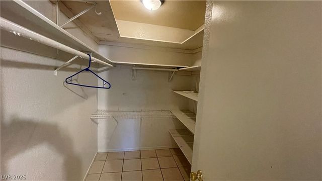 3604 Di Salvo Drive 122, Las Vegas, NV 89103