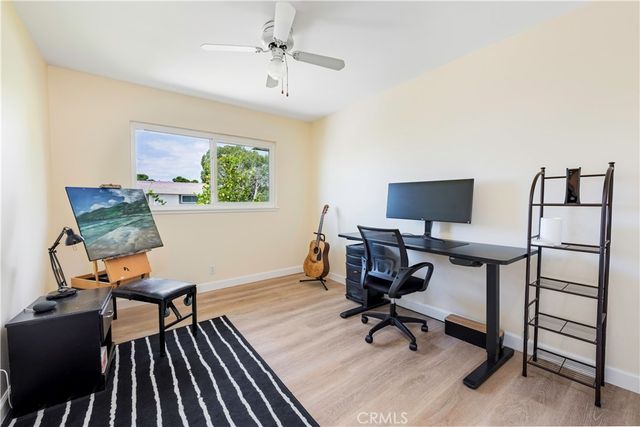 9857 Via Sonoma, Cypress, CA 90630