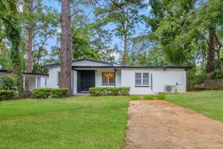 2052 Hillsborough Street, Tallahassee, FL 32310