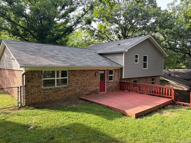 8813 Old Spanish Trail, Little Rock, AR 72227