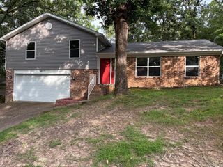 8813 Old Spanish Trail, Little Rock, AR 72227