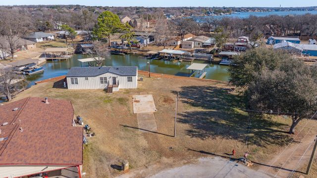 4504 E Kenwood Court, Granbury, TX 76049