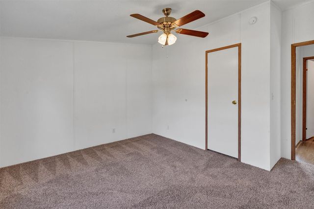 4504 E Kenwood Court, Granbury, TX 76049