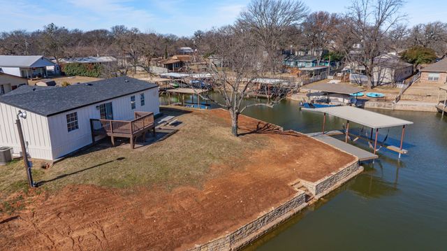 4504 E Kenwood Court, Granbury, TX 76049