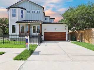 603 Neyland Street, Houston, TX 77022