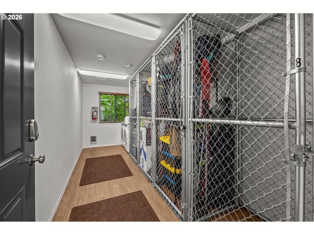 3541 Se YAMHILL St, Portland, OR 97214